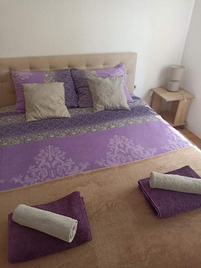 Sleep & Fly - Sarajevo Airport Apartment Zewnętrze zdjęcie