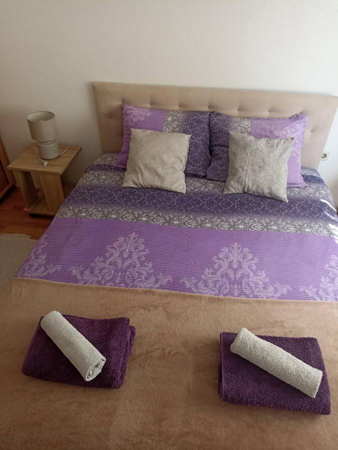 Sleep & Fly - Sarajevo Airport Apartment Zewnętrze zdjęcie